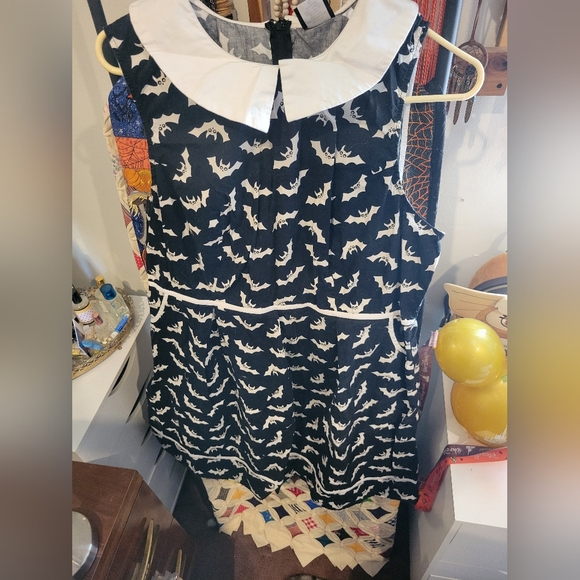 Retrolicious Dresses & Skirts - Retrolicious 2x bat dress